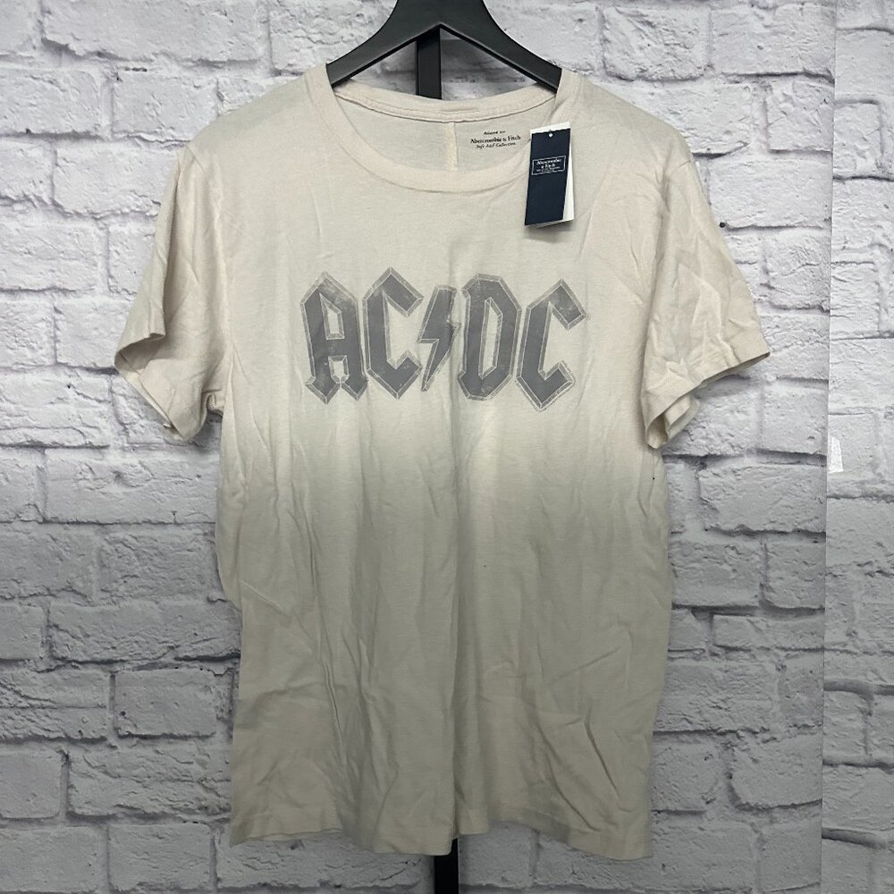 NWT - ACDC Graphic Tee